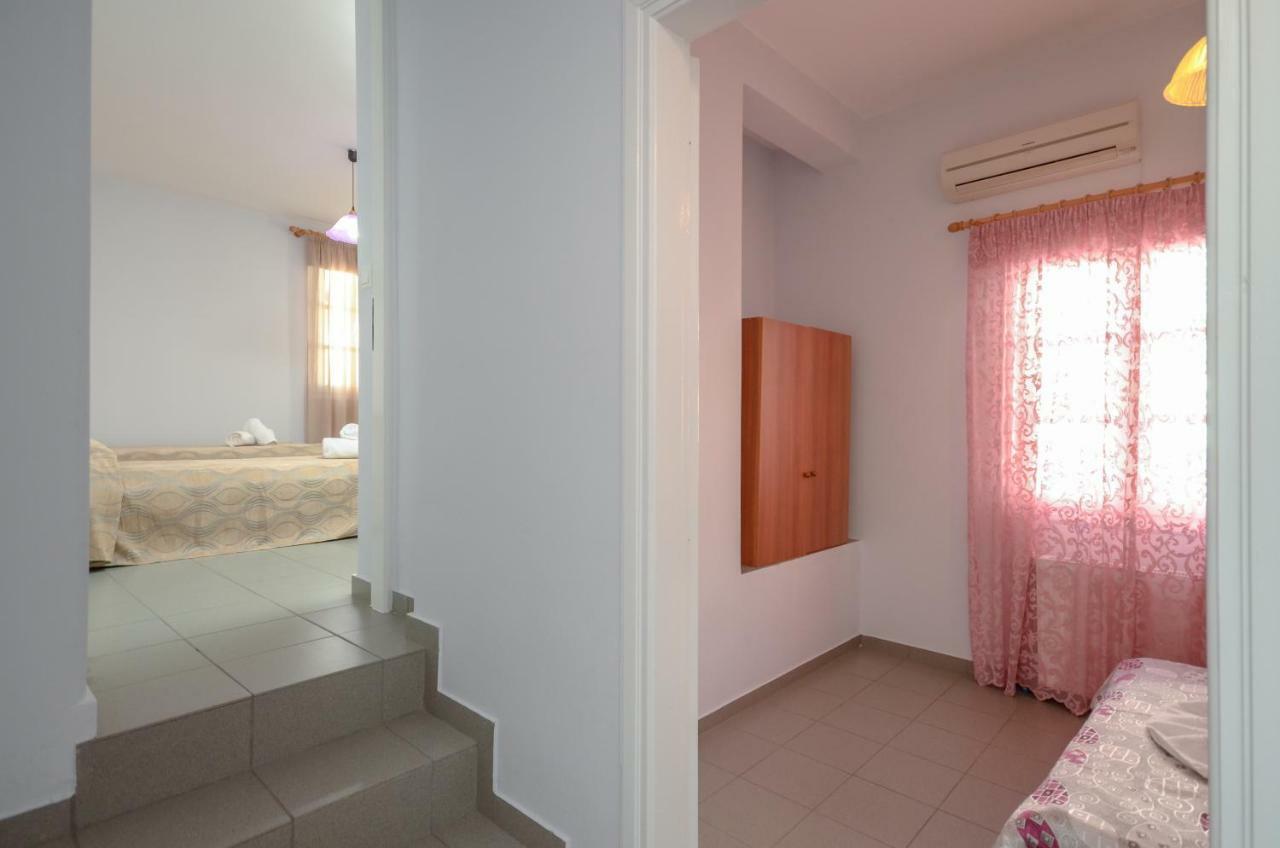 Appartamento Naxos House Naxos City Esterno foto